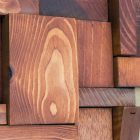 detalle del cuadro de madera con relieve